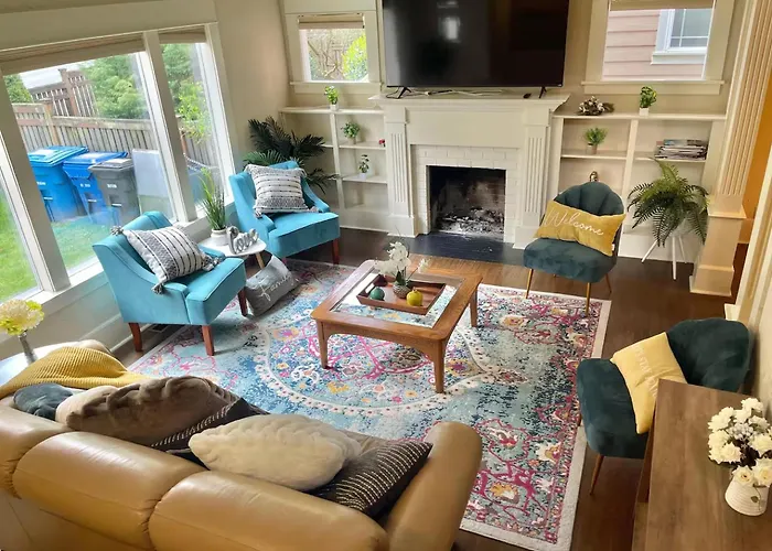 Seattle Escape Queen Anne W Private Deck